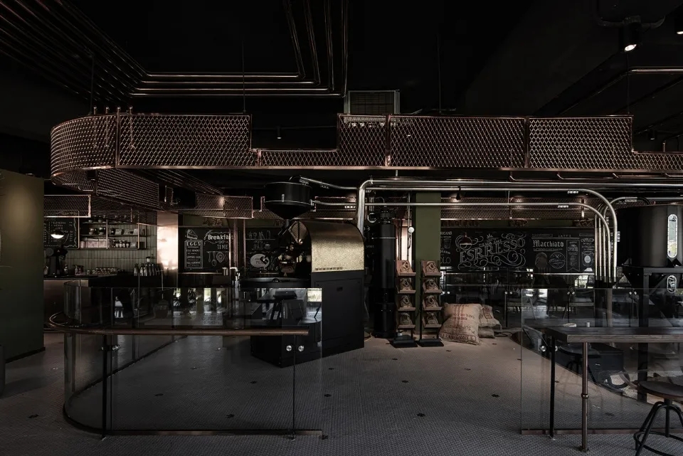 平乐硬核的金属质感，让这个杭州餐饮空间设计绝了